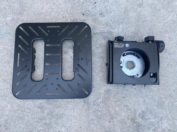 Chief VCTUB XL Universal Tool-Free Projektör Montaj Aparatı - 2