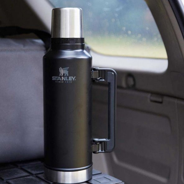 Stanley 10-07934-004 Klasik Vakumlu 1.9 Litre Çelik Termos - Siyah - 6
