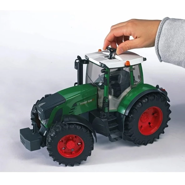 Bruder Fent 936 Vario Traktör Oyuncak - 4