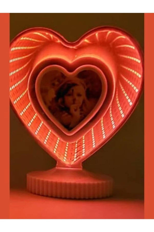 Kalp Tasarimli Led Işikli Ayna Fotoğraf Çercevesi - Işıklı Çerçeve
