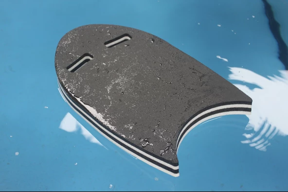 FoamStore Yüzme Tahtası Siyah-Beyaz - 2