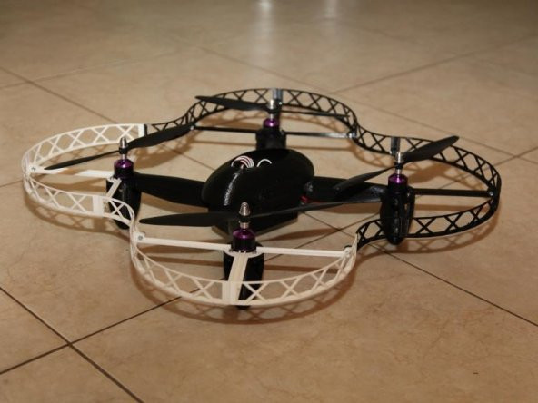 Drone Quadcopter Plastik Aparat