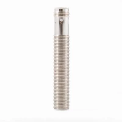 OMRON E2BM12LS04M1C2OMI, M12 4MM DC 3-TEL NPN-NC M12 KONN UZUN SENSÖR - 1
