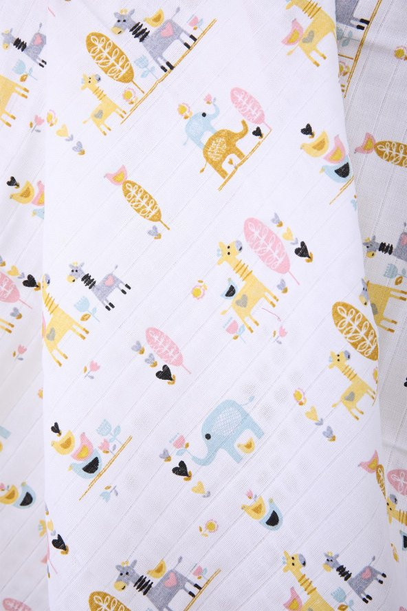 Müslin Örtü 85x90cm Zürafa Desen Organik Hediyelik Emzirme Alt Açma Yenidoğan Puset Örtüsü - 4