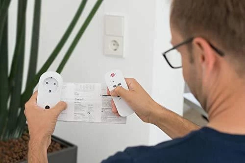 Brennenstuhl 1507040 Comfort-Line Uzaktan Kumandalı Tekli Priz - Resim 3