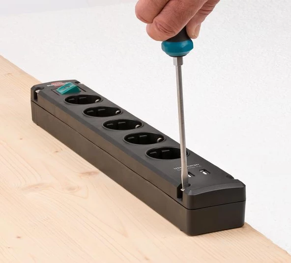 Brennenstuhl Bremounta 2X USB li Şarj 5 Soketli Priz 3m Siyah - 3