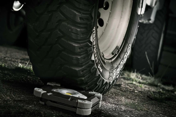 Brennenstuhl 10 W Usb Girişli Suya Dayanıklı 1000 Lm Led Lamba - 3