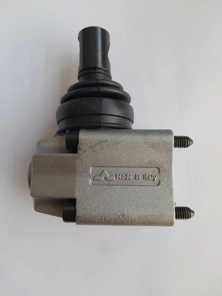 Walvoil Kumanda Kolu Yedek Kol Kapak - Resim 2