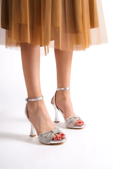 Nelson Gümüş Fiyonk Taşlı Platform Topuklu Abiye Ayakkabı - Resim 3