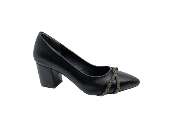 Zerhan C59 Kadın Siyah Taşlı Alçak Topuklu Ayakkabı