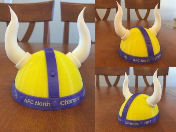 Minnesota Vikings Trophy Helmet İle Horns Nfc Kuzey Şampiyonlar 2017 Plastik Aparat