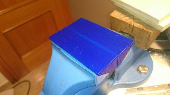 Irimo / Acesa / Bahco Mengene İçin Yumuşak Çeneler 80Mm Plastik Aparat - 2