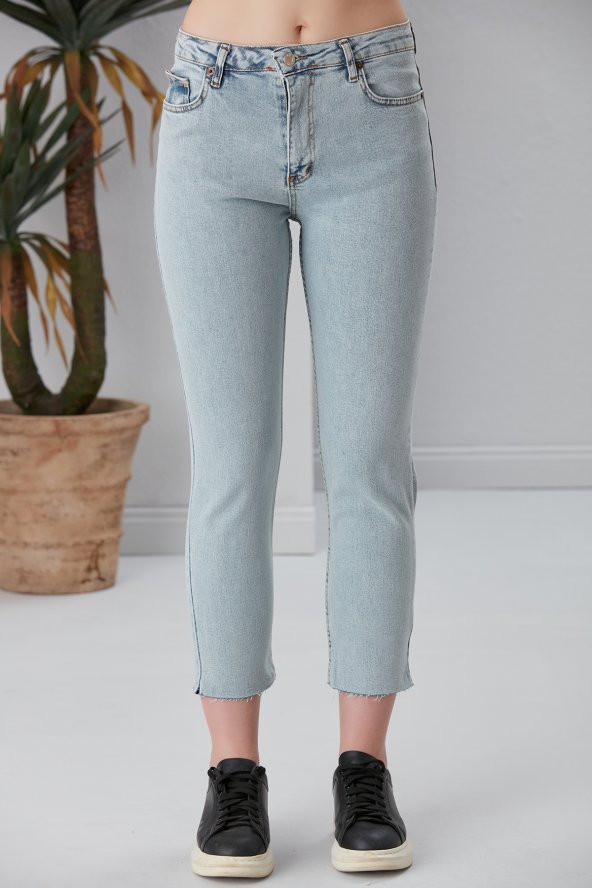 Kesik Paça Mom Jean - 12