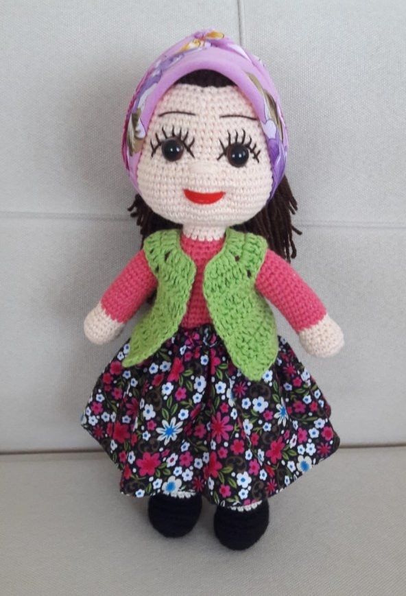 Yöresel Köylü Kızı Bebek Amigurumi Organik Oyuncak