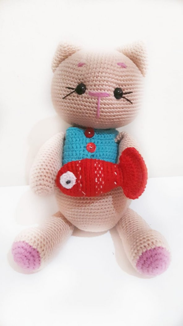 Kırmızı Balıklı Kedi Amigurumi Organik Oyuncak - 1