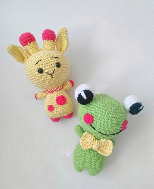 Minik Kurbağa ve Minik Zürafa Amigurumi Organik Oyuncak