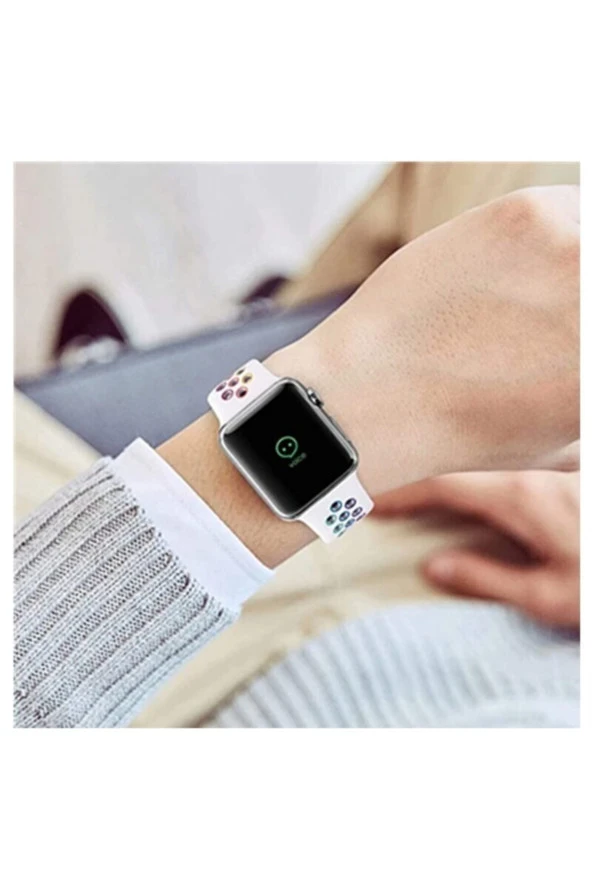 Apple Watch 38mm Uyumlu Beyaz  Delikli Spor Kayış - Resim 4