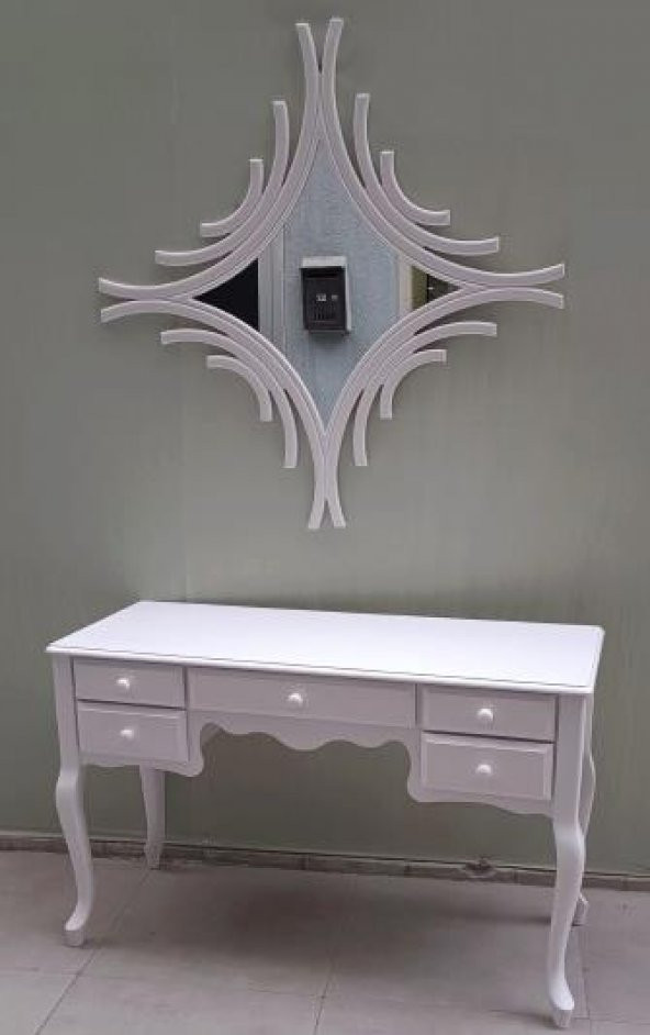 Dresuar 90157 Makyaj Masa 5Çekm CNC Ayna Kayın Aslan Ayak Parlak Beyaz El yapım