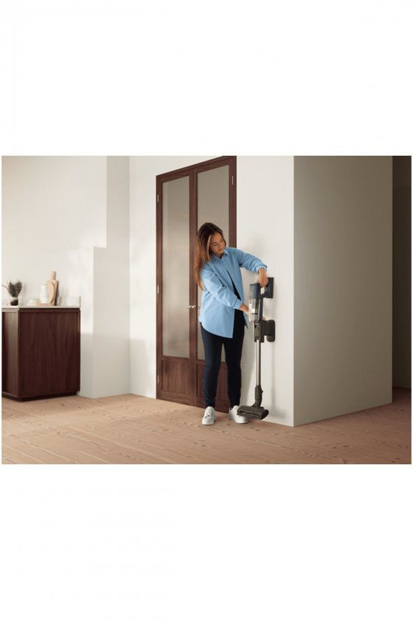 Electrolux EP71UB14DB 14.4 V Dikey Şarjlı Süpürge