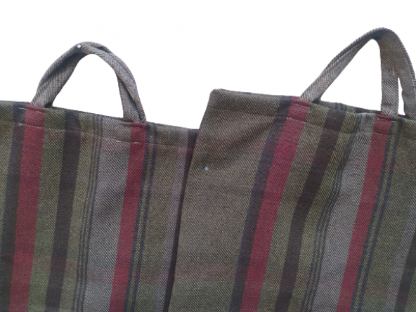 PAZAR ÇANTA 2Ad 18551 Döşeme Kareli Kumaş Koyu Renk Desen 40kg Taşıma Kapasite