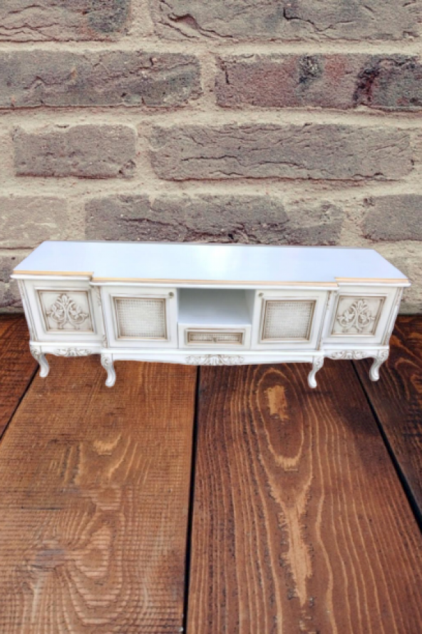 TV Sehpa ST 17694 Lüx Klasik Model Kayın ASLAN Ayak Oyma Hasır Gölge Beyaz Elyapı - Resim 3