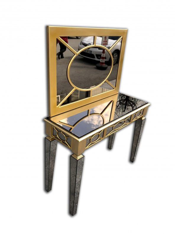 Dresuar 13718 MOTİFLİ Ayna Kaplama MODEL Parlak Gold Renk Kayın torna Çekm Elyapı