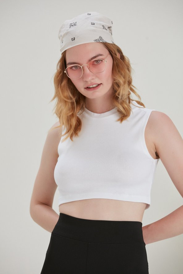Halter Yaka Penye Beyaz Crop Top - 5