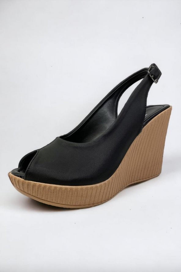 İzlife K10200 Siyah Kadın Sandalet