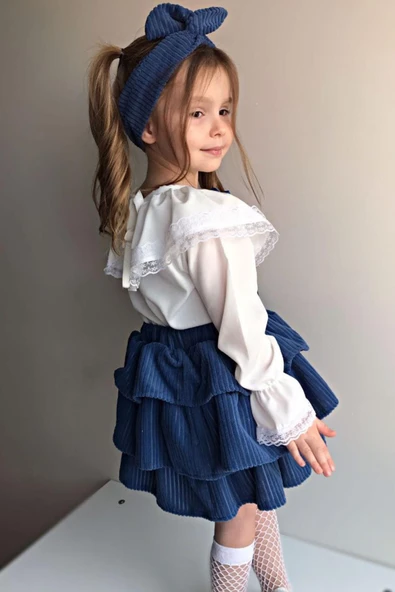 Kız Çocuk Üstü Volanlı Dantel İşlemeli Fırfırlı Mavi Etekli Takım - Resim 8