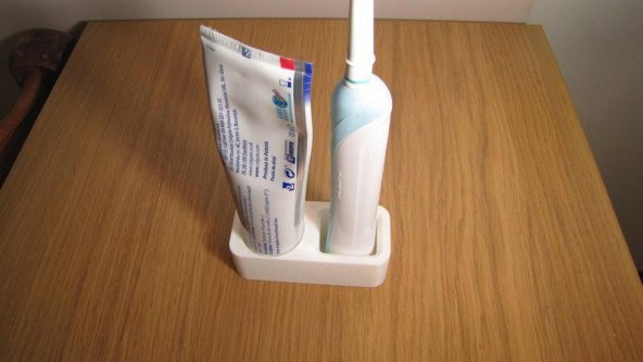 Oral-B Diş Fırçası (Ve Diş Macunu) Standı Plastik Aparat