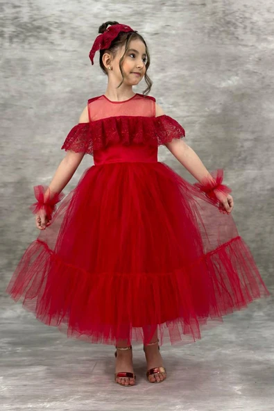 Kız Çocuk Yakası Transparan Omzu Açık Göğsü ve Kolları Güpür İşlemeli Kırmızı Abiye - Resim 4