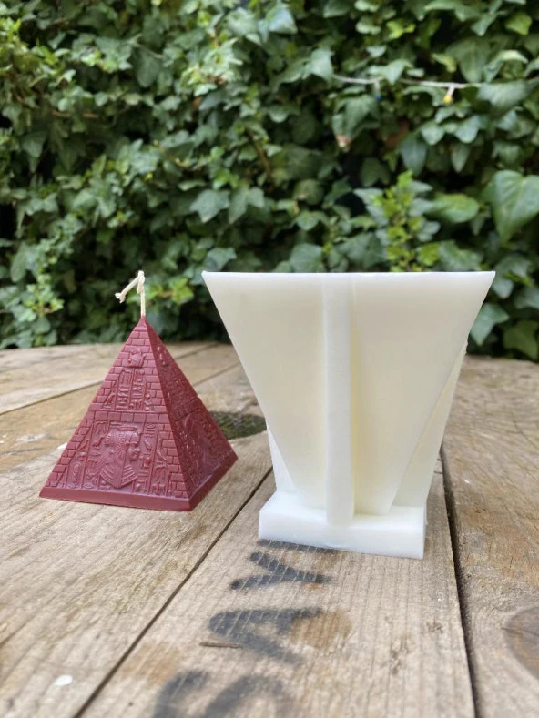 Piramit Mum Kalıbı ( Silikon ) ( 6x6x7 cm ) ( Küçük ) 1 Adet - Resim 6
