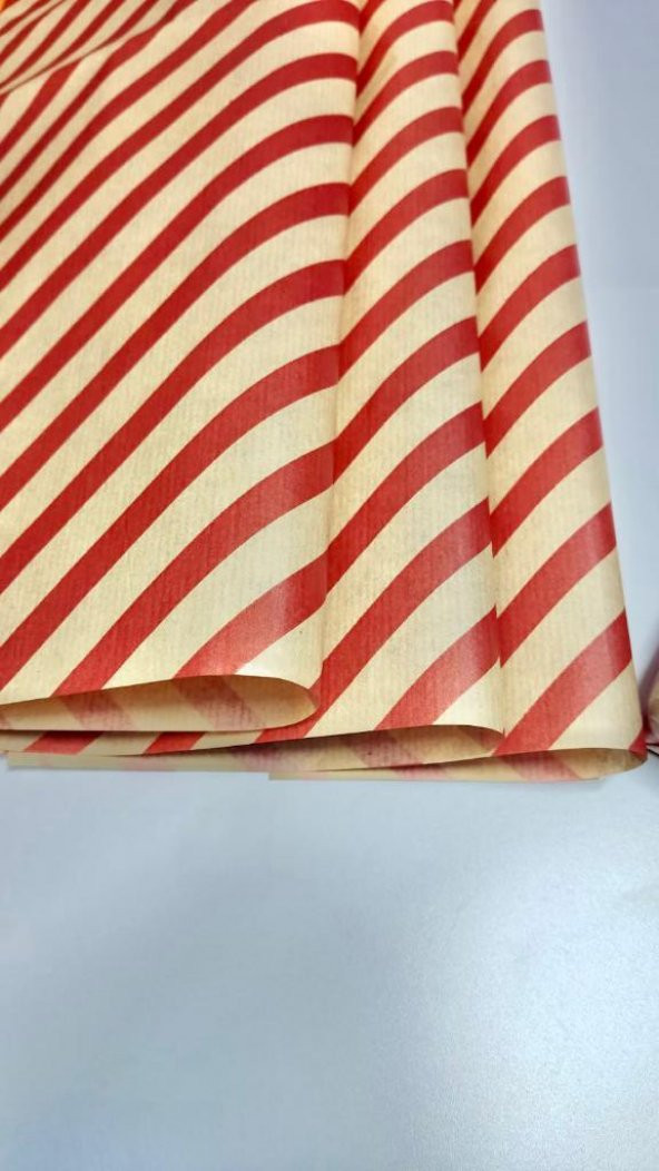Kırmızı Kraft Verev Çizgili Hediye Paketi, Yılbaşı Paketleme Kağıdı, Ambalaj 50x70 Cm 10 Adet-T358