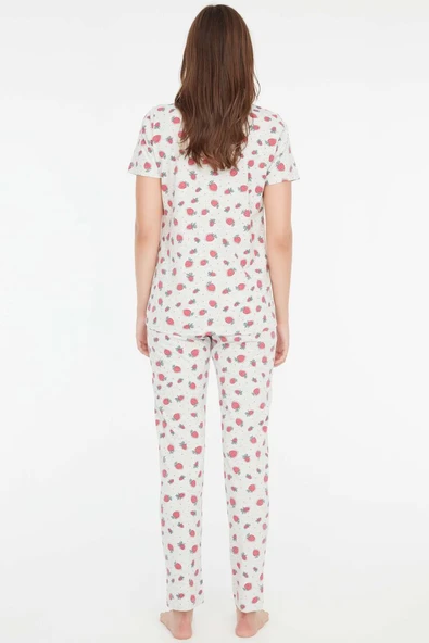 Mod Collection Kadın Çilek Desenli Boydan Patlı Pijama Takımı Gri - Resim 2