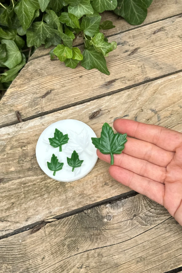 Çınar Yaprağı Dörtlü Mum Kalıbı (Silikon) (1 Adet) - Resim 2