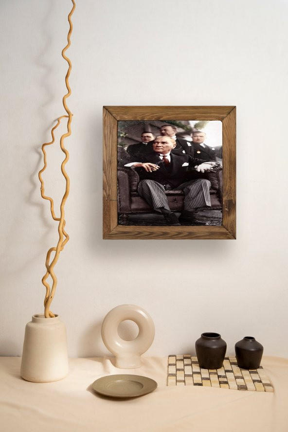 Atatürk Baskılı Doğal Taş Tablo Dekoratif  Eskitme Ahşap Çerçeveli Ev ve Duvar Dekoru 26,5x26,5cm