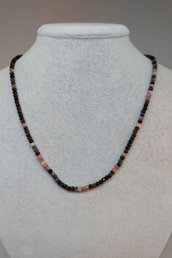 Turmalin Taşı Karışık Renkler Rondela Faset Kesim 3.5*2.5mm 1000 Ayar Gümüş İpli Kolye (Klipsli) ürün görseli