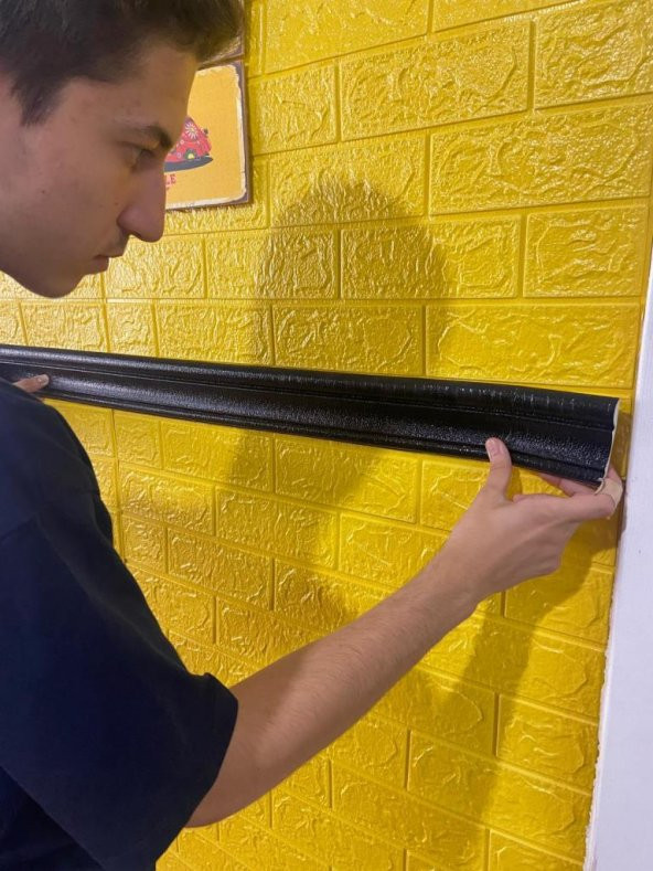 Renkli Duvarlar Siyah 4 Adet 235cm Esnek Duvar Çıtası Dekoratif Yapışkanlı Çerçeve Süpürgelik - 4