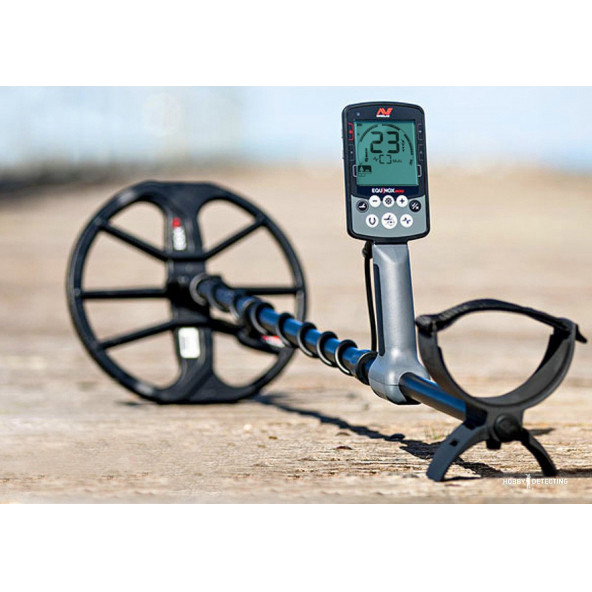 Minelab Equinox 800 Dedektör