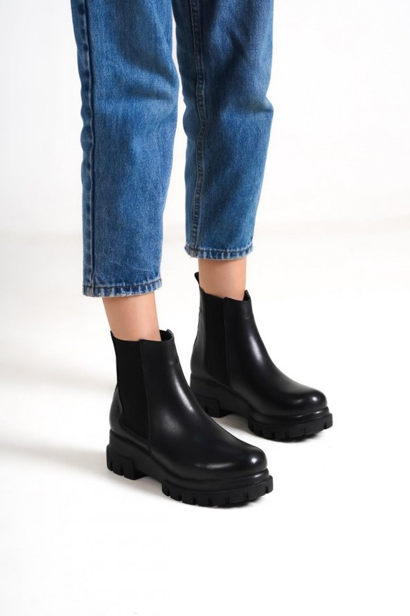 Wank Siyah Hakiki Deri Kalın Taban Lastikli Bilekte Bot - 2