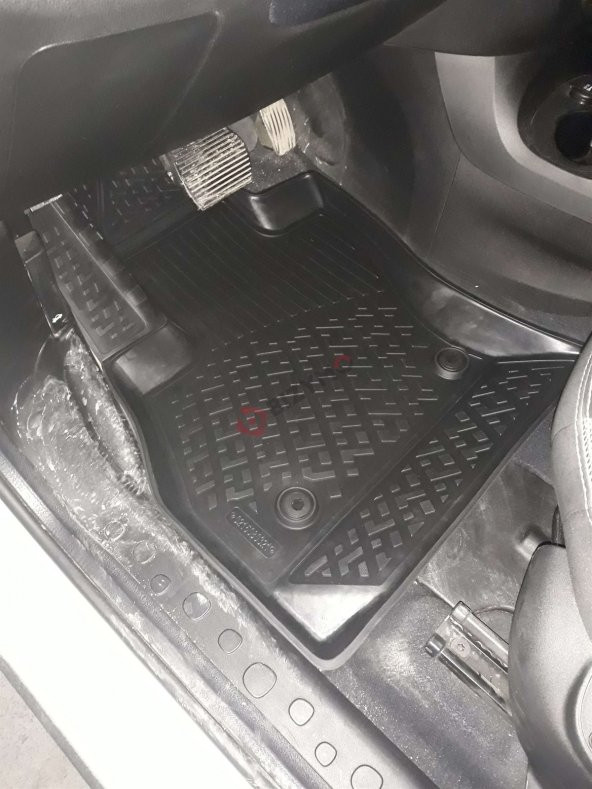 Fiat 500L 2013 Ve Sonrası Paspas Ve Bagaj Havuzu Seti ürün görseli 1