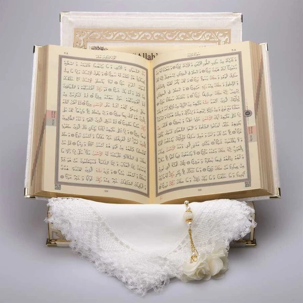 Şal + Tesbih + Kuran Hediye Seti (Orta Boy, Krem, Gold Pleksi) - Resim 4