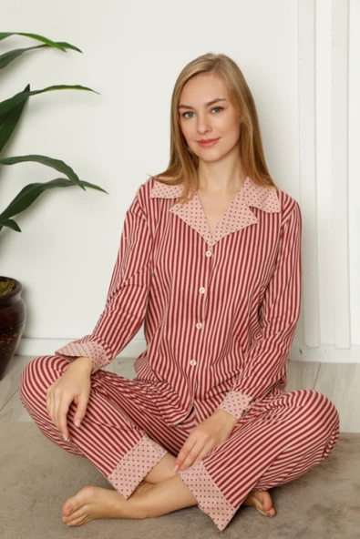 Dreamy Pamuklu Uzun Kollu Puantiyeli Düğmeli Yaka Pijama Takımı