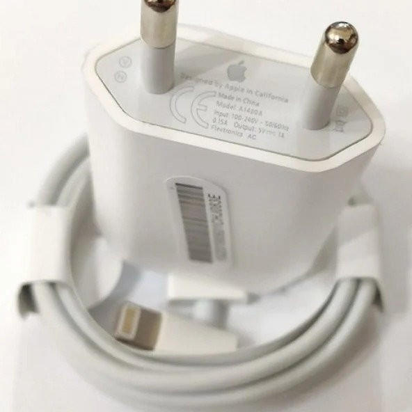 Orjinal Apple iPad USB 5W Şarj Cihaz MD813ZM-A + MD818ZM-A Kablo Dahil