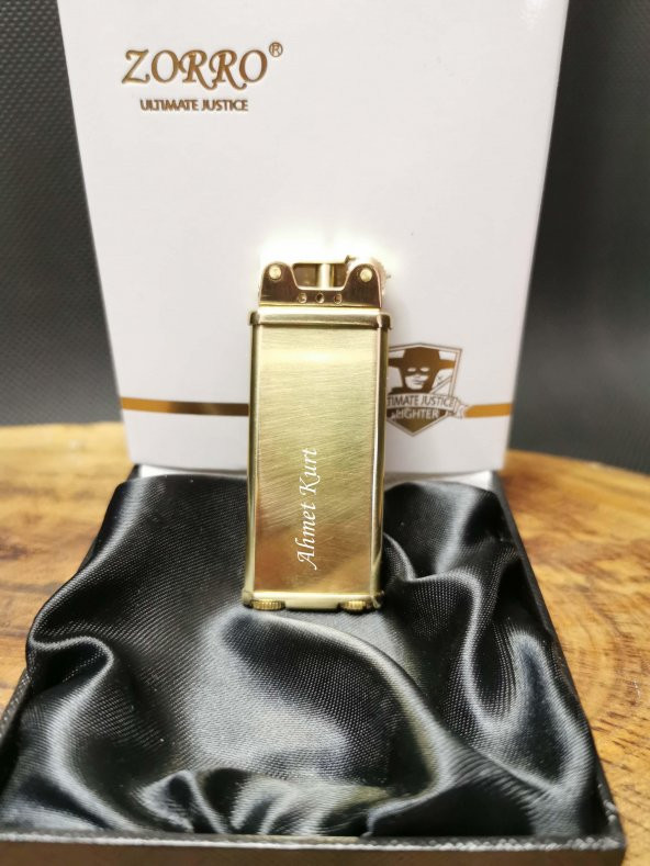 Kişiye Özel Gold Renk Benzinli Pirinç Gövde Çakmak