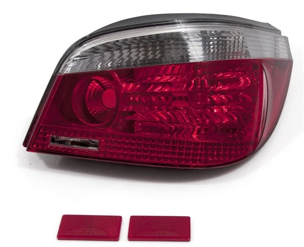 BMW E60  - 03.2007 HELLA SAĞ ARKA STOP LAMBASI 63217165738 ürün görseli