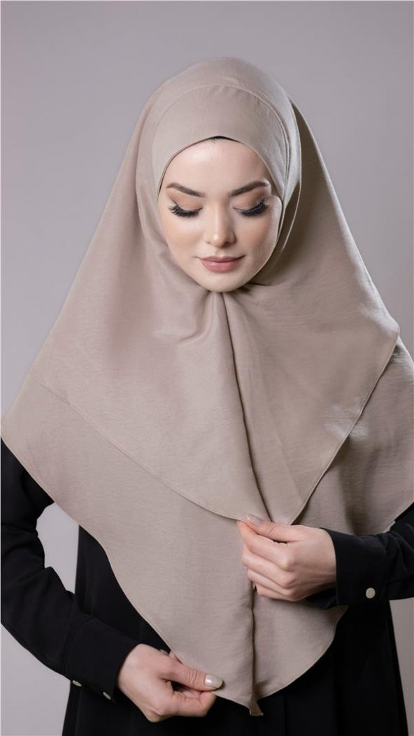 Bej Pratik Hazır Geçmeli Tesettür Eşarp Pamuk Caz Kumaş Çift Katlı Düz Hijab 2303_12 - 2