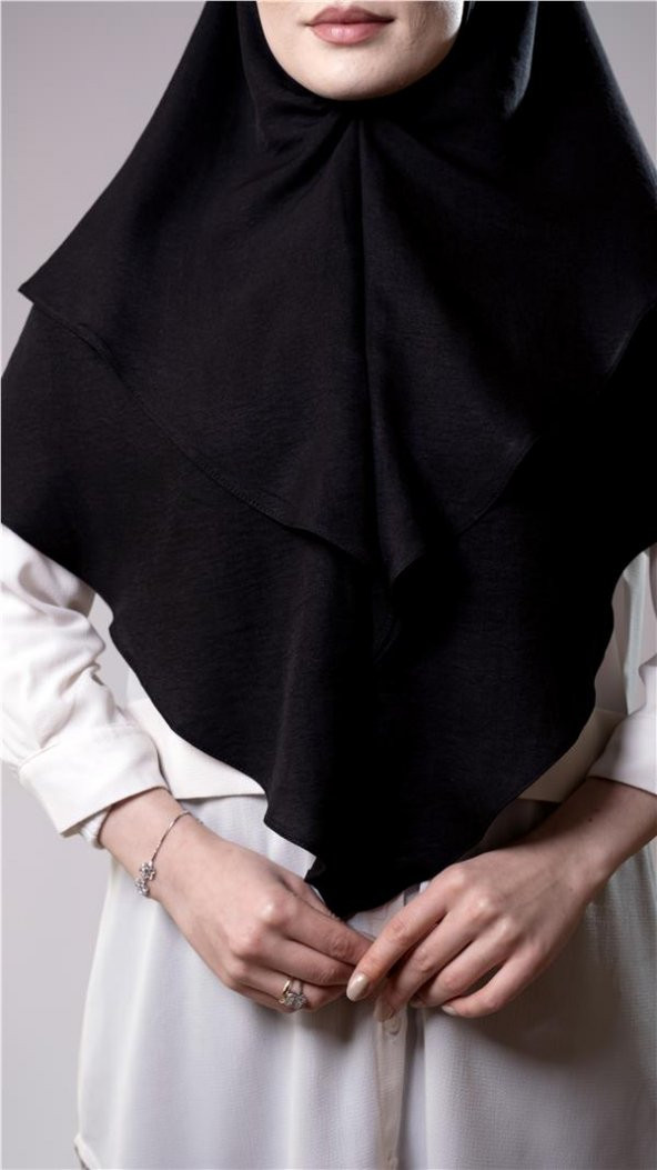 Siyah Pratik Hazır Geçmeli Tesettür Eşarp Pamuk Caz Kumaş Çift Katlı Düz Hijab 2303_01 - 5