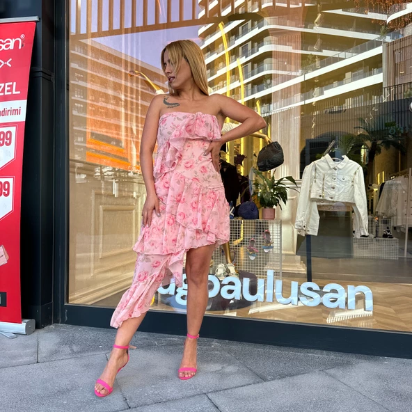 Pembe Asimetrik Volanlı Straplez Elbise - 3