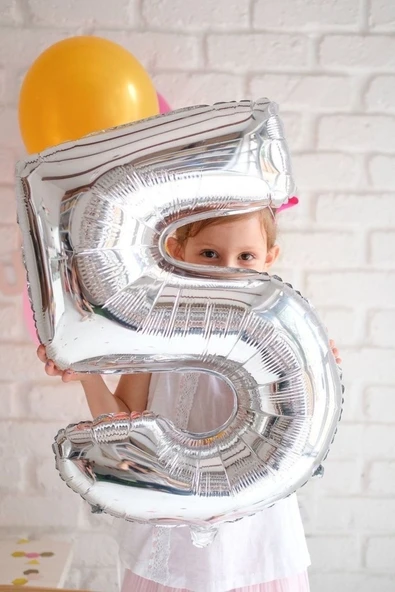 Parti 5 Yaş Rakam Gümüş Folyo Balon